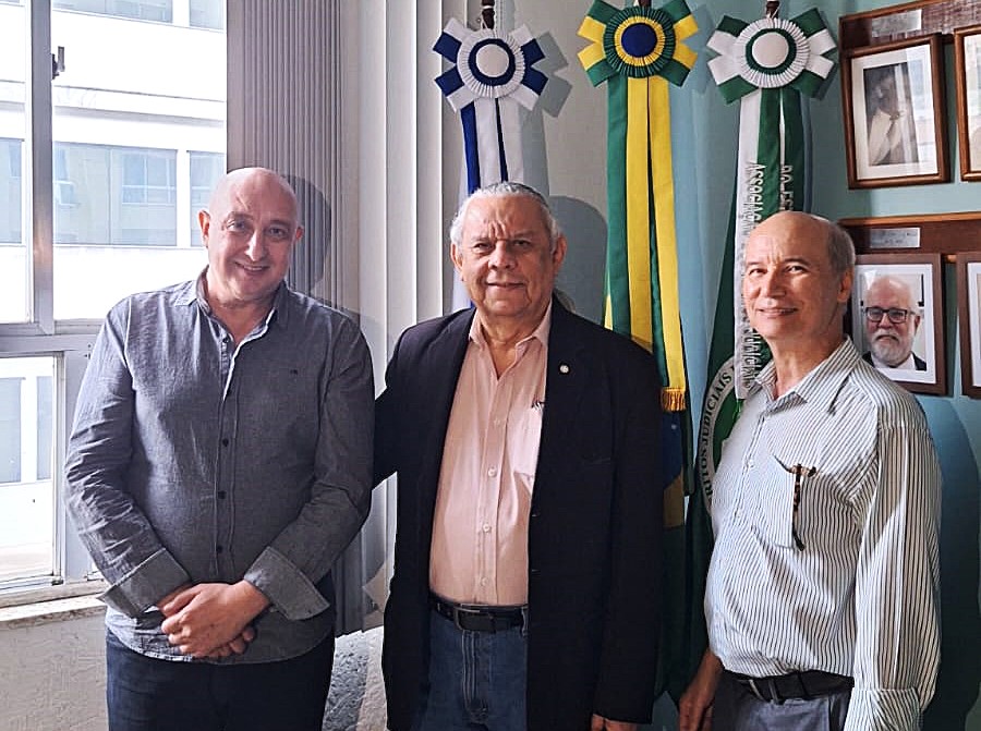 APJERJ E ABSPP UNEM FORÇAS PARA IMPULSIONAR A EDUCAÇÃO E A SEGURANÇA NO RIO DE JANEIRO apjerj-e-abspp-unem-forcas-para-impulsionar-a-educacao-e-a-seguranca-no-rio-de-janeiro
